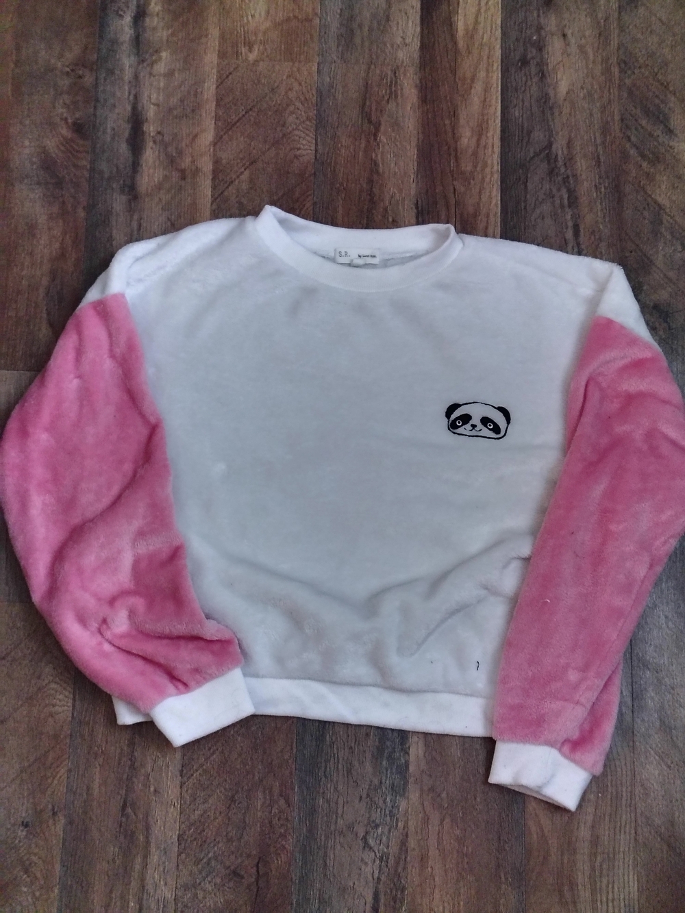 Sweet Rain White Crewneck Sweatshirt